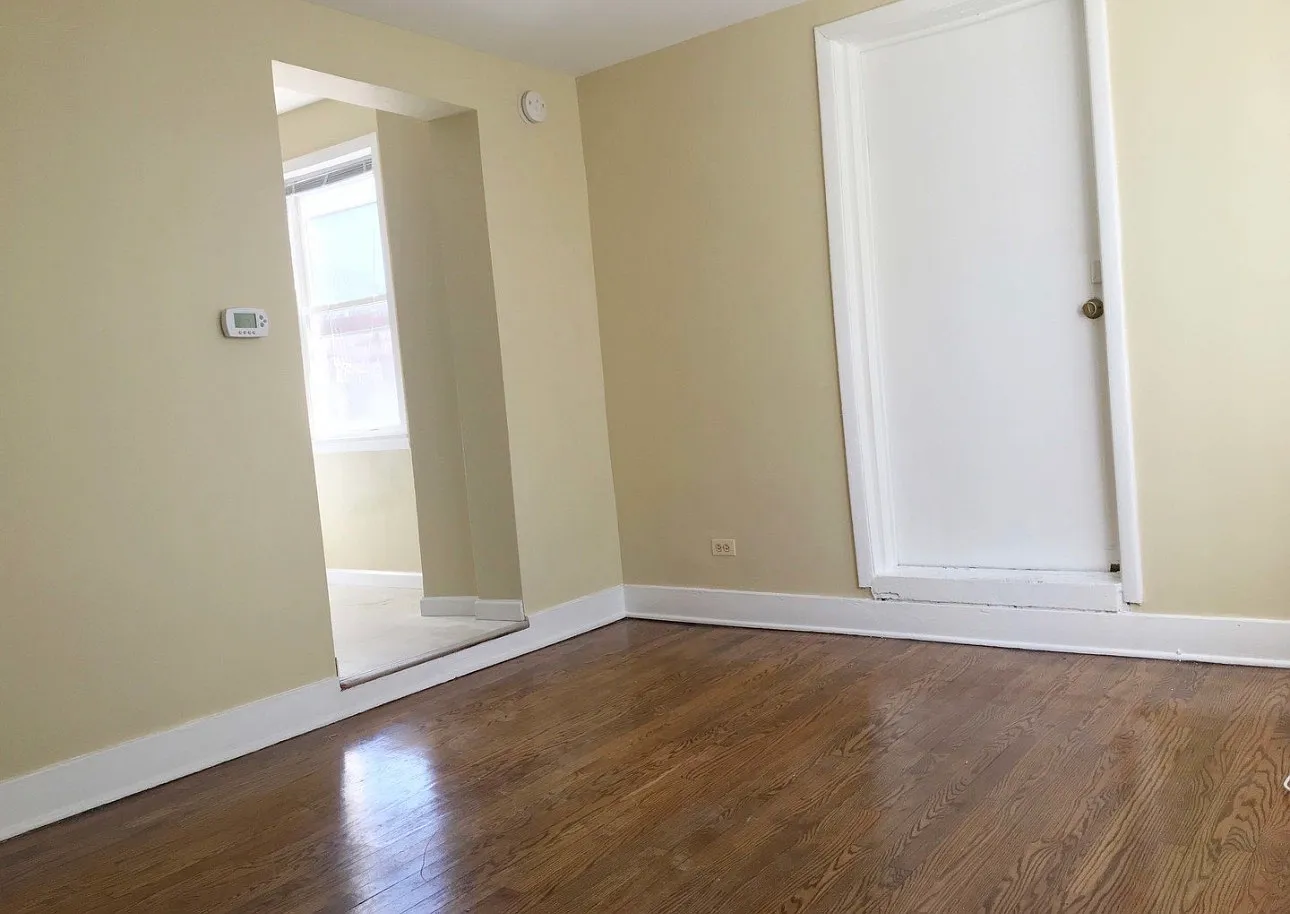 2 bed, 850 sqft, $1,645 — Photo 2