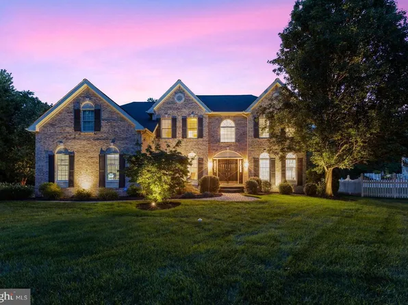 19 Annesley Dr, Glen Mills, PA 19342