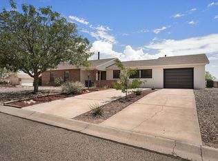 4980 Zirconia Dr NE, Rio Rancho, NM 87124