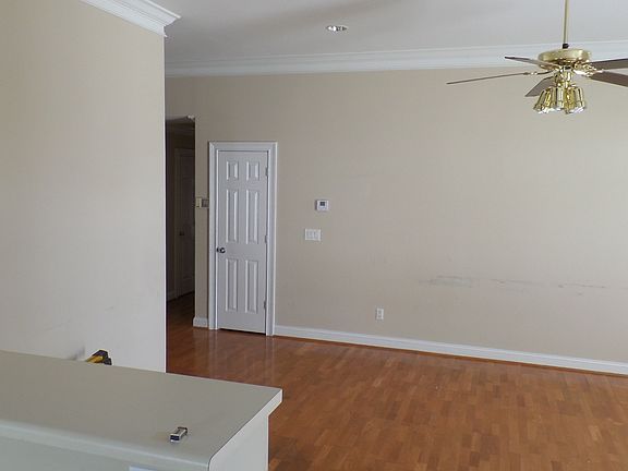 5th image of 11613 Kempsford Dr