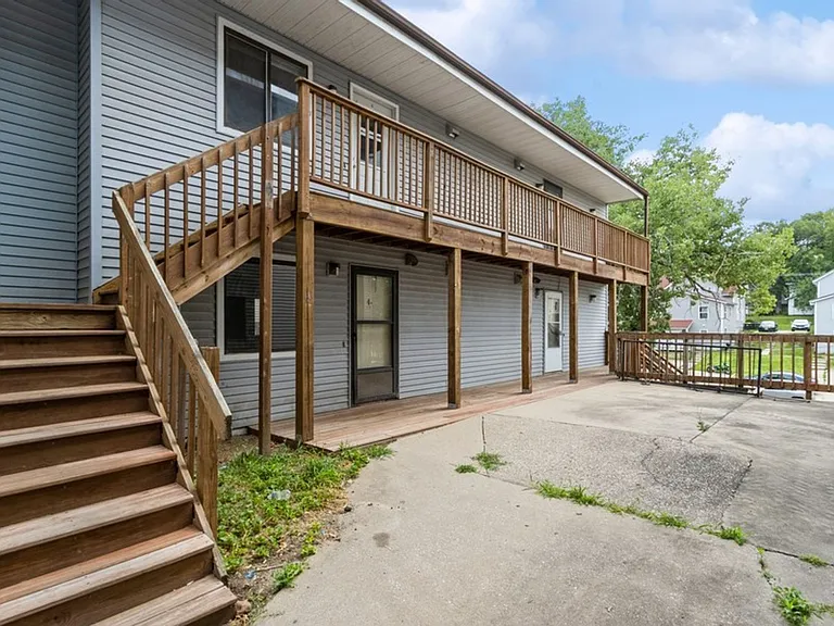 434 S Johnson St — Photo 38