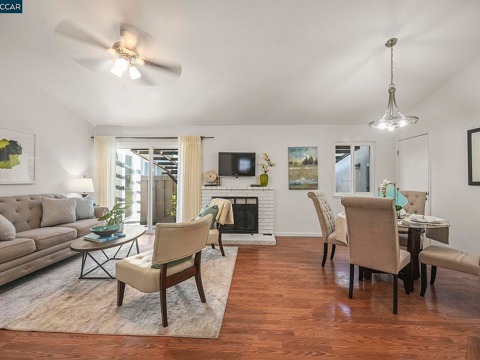 1st image of 20 Clark Creek Cir