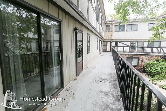1st image of 1265 W Belden Ave #3B