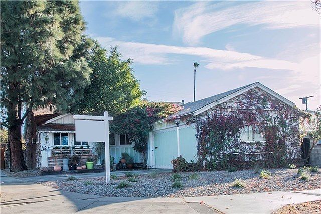 1st image of 7744 Bluebell Ave