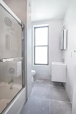 Rented by REAL New York | media 5