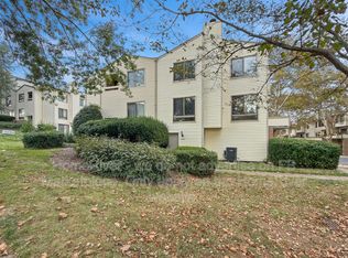 18602 Pier Point Pl, Gaithersburg, MD 20886