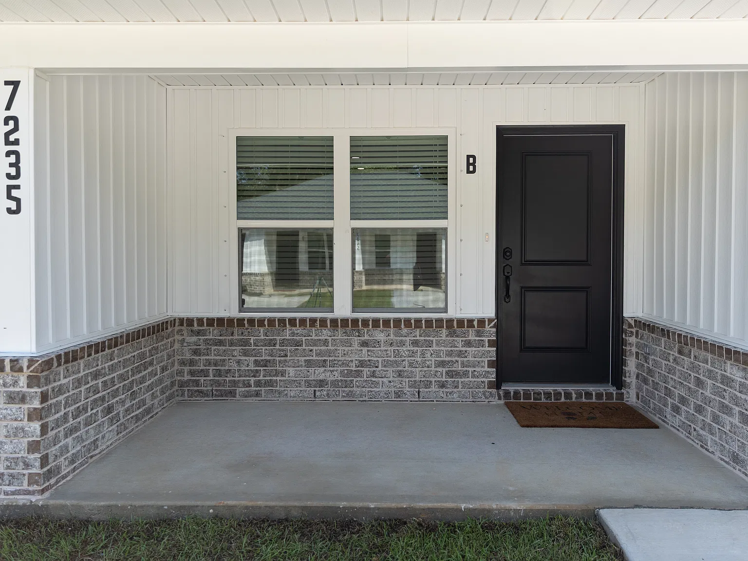 3 bed, 1299 sqft, $1,950 — Photo 3