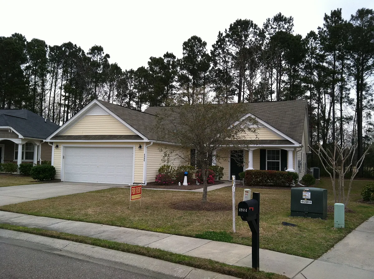 Building Photo - 4986 Wyman Blvd