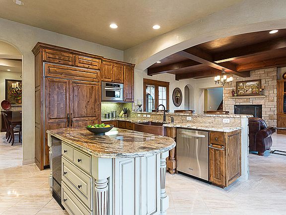 Spacious Kitchen
