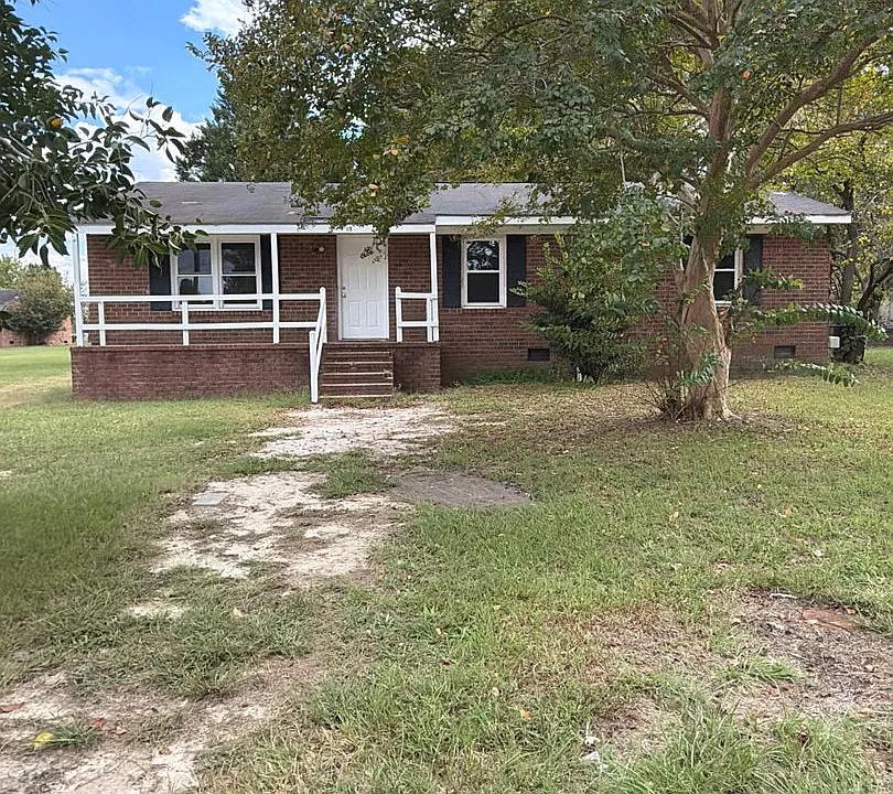 113 Clarence Ct
