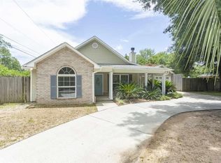 6199 Ashton Woods Cir, Milton, FL 32570