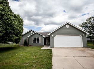 105 Shara Dr, Saint Robert, MO 65584