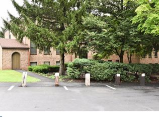 5D Olympic Dr, Reading, PA 19607