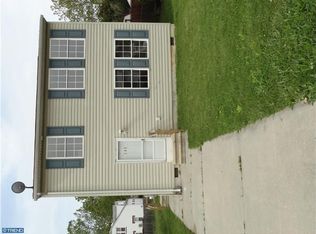 305 2nd St, New Castle, DE 19720