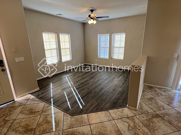 4th image of 17725 W Mandalay Ln