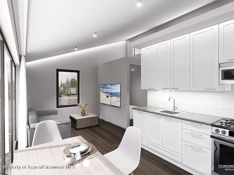 175 Midland Ave #1B — Photo 2