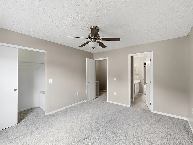 4659 Parrau Dr — Photo 12