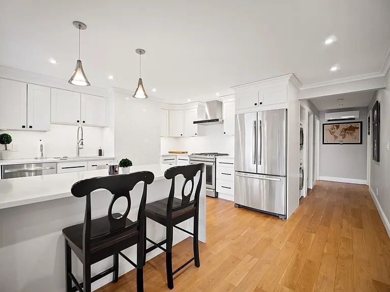 269 Webster St #3 — Photo 1