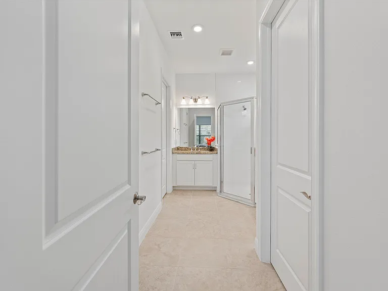 5409 Santa Rosa Ln — Photo 19