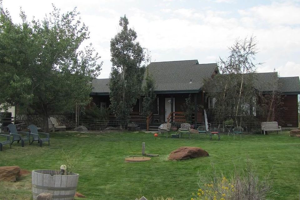1st image of 3495 Lakeshore Dr