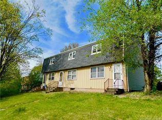 72 Glen Eagle Dr, Bristol, CT 06010