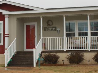 106 Charles Ave, Panhandle, TX 79068