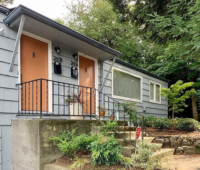 1st image of 2608 4th Ave N #2608