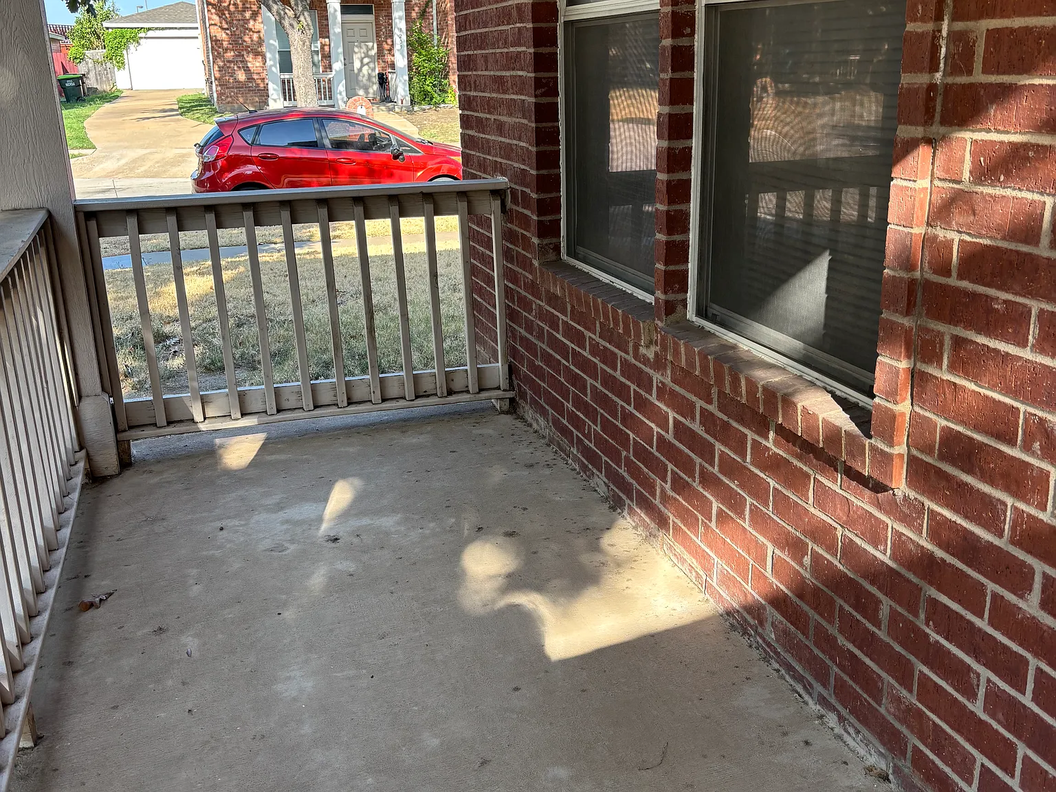 3 bed, 2.5 bath, 1444 sqft, $2,025 — Photo 4