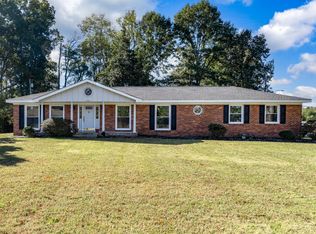 2705 Mere Dr, Columbia, TN 38401