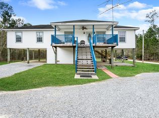 4085 9th St, Bay Saint Louis, MS 39520