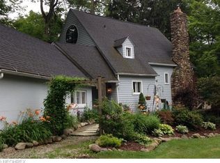 908 Mattingly Rd, Hinckley, OH 44233