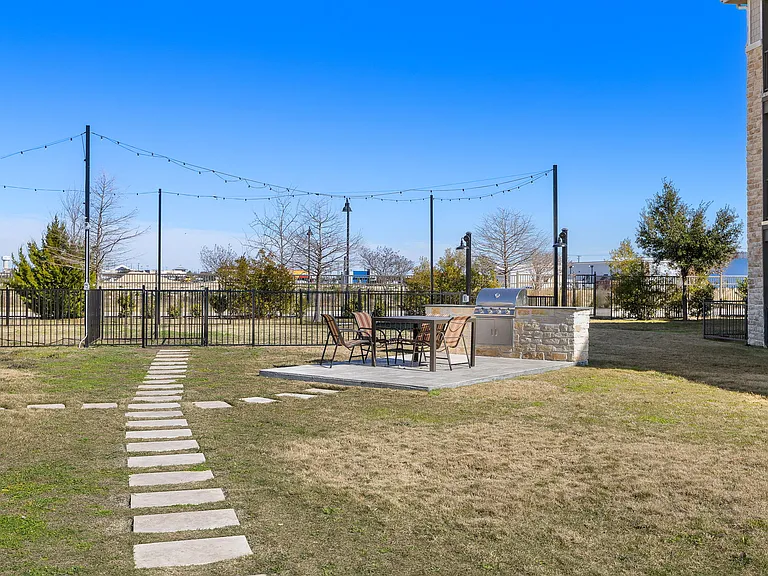 North Creek Apartments in Hutto, Texas