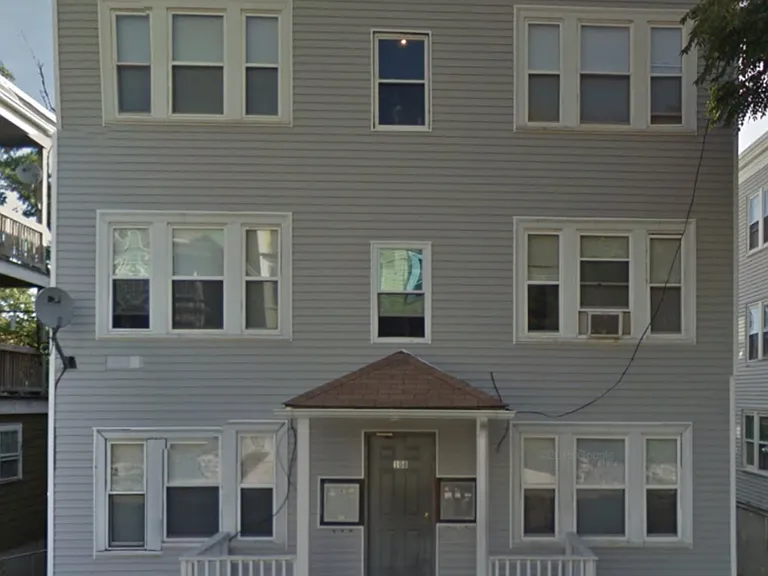 108 Adams St #2L — Photo 4