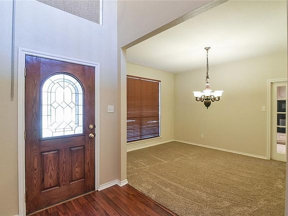 3rd image of 6601 Fannin Farm Way