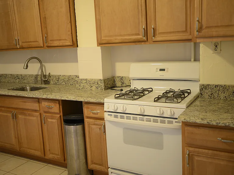 179 Harvard St #2 — Photo 25