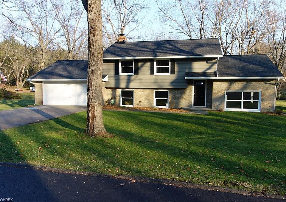 1st image of 228 Brookdell Dr NW
