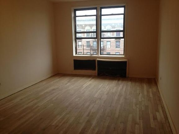 5th image of 612 Ocean Ave APT 6D
