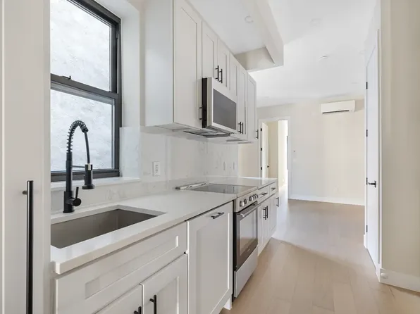 106 East 7th Street image 1 of 9