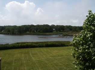 381 Ocean St APT 2, Hyannis, MA 02601