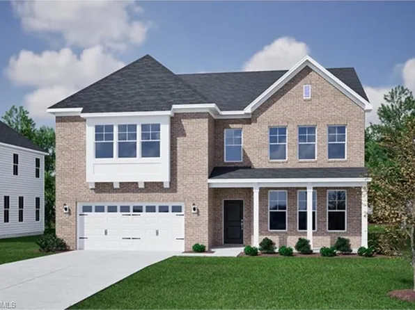 4580 Hanes Lake Dr, Winston Salem, NC 27106