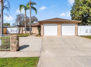 130 W Celeste Ave, Fresno, CA