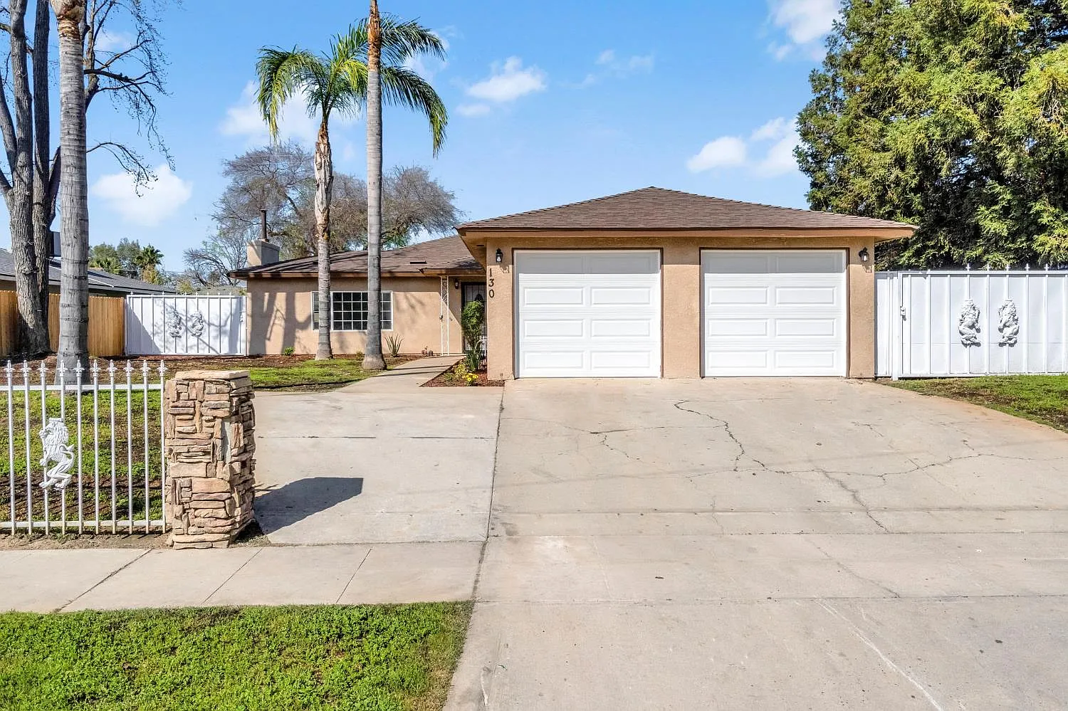 130 W Celeste Ave photo 1