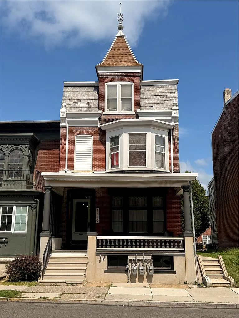 1 bed, 1.0 bath, 579 sqft, $1,200 — Photo 1