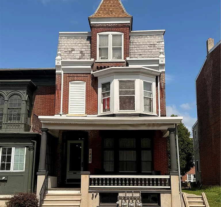 1449 W Turner St #2C