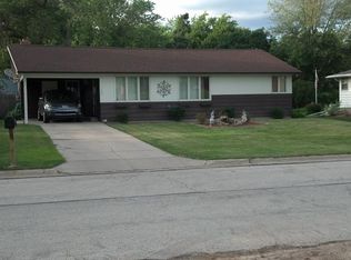 426 Pleasant Ave, Denmark, WI 54208