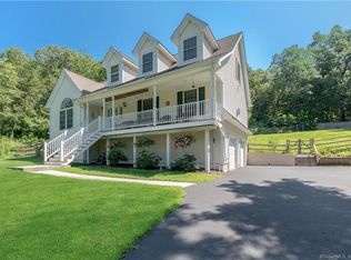68 Perkins Rd, Southbury, CT 06488