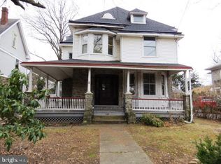 504 N Swarthmore Ave, Ridley Park, PA 19078