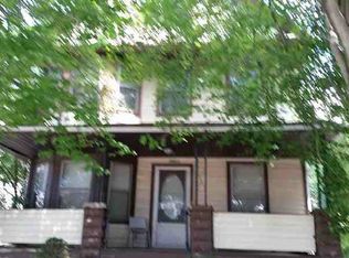 3907 E 71st St, Cleveland, OH 44105