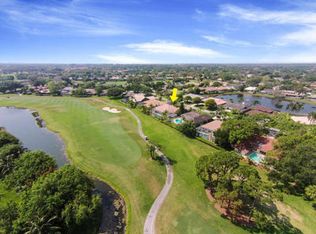 4 Thurston Dr, Palm Beach Gardens, FL 33418