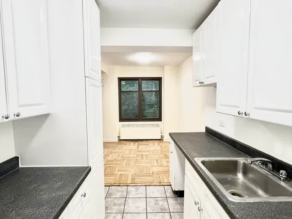 21-15 34th Avenue image 8 of 21